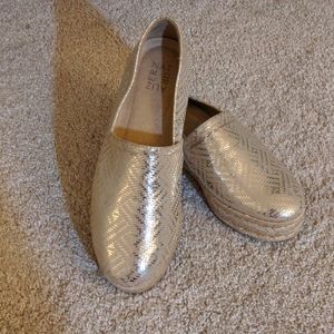 NWOT Naturalizer Gold Platform Espadrilles 9.5